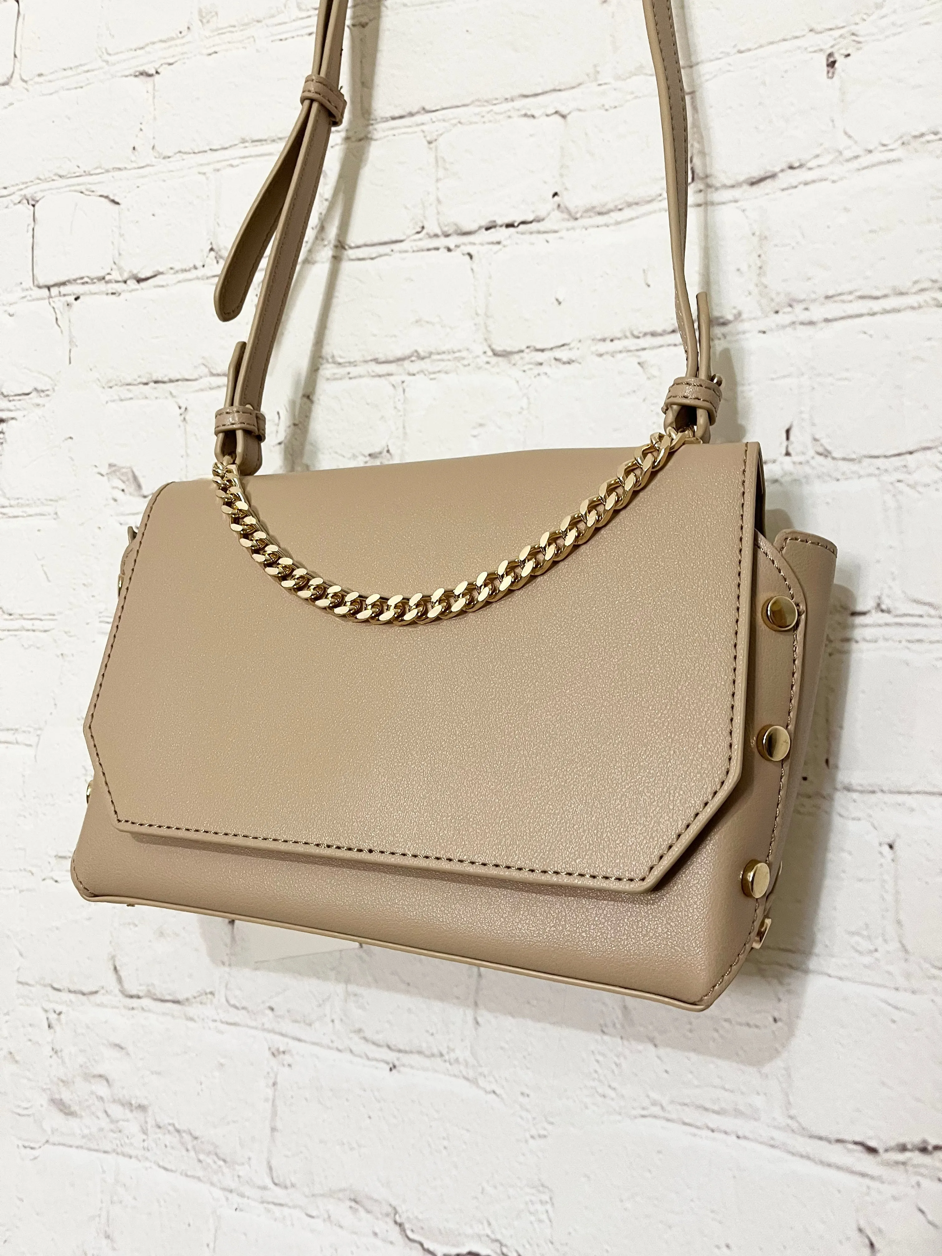 Faux Leather Chain Design Shoulder Bag