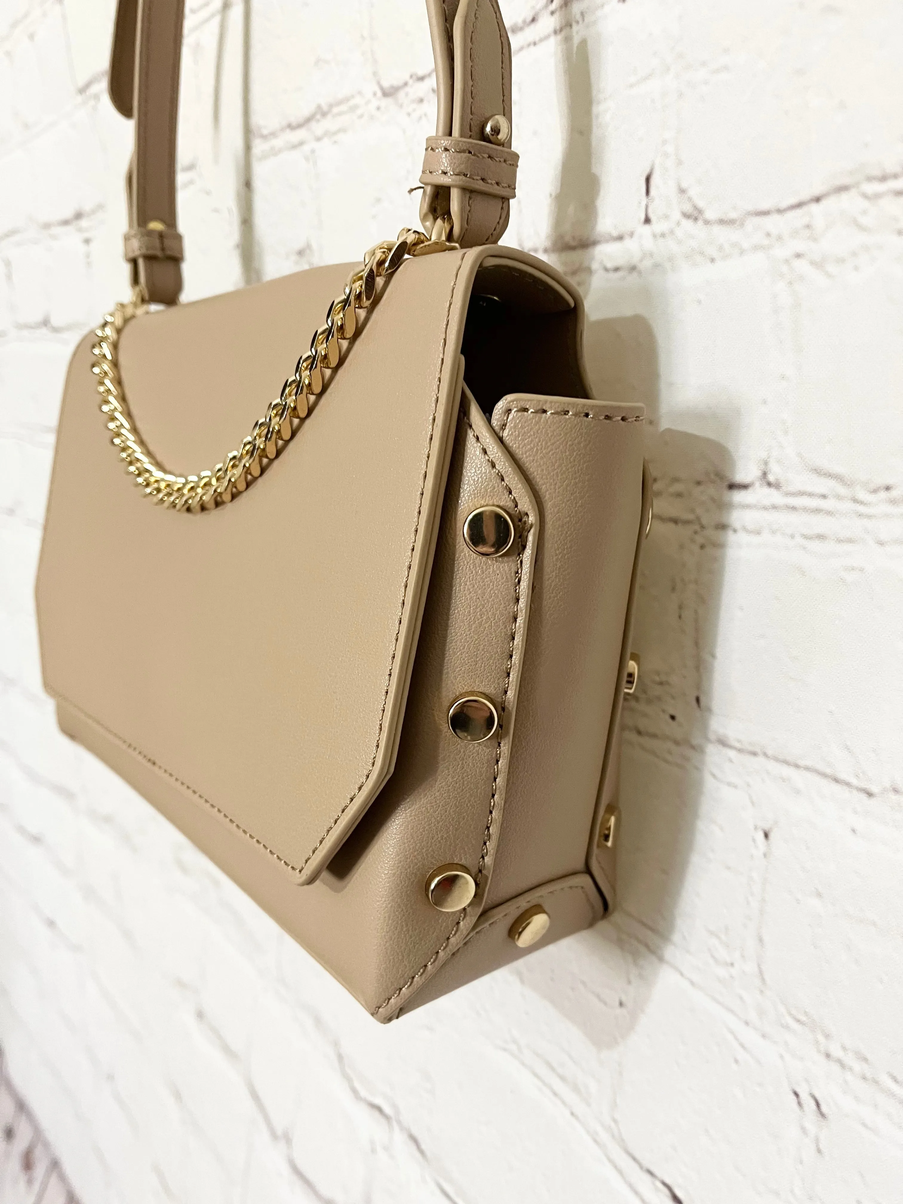 Faux Leather Chain Design Shoulder Bag