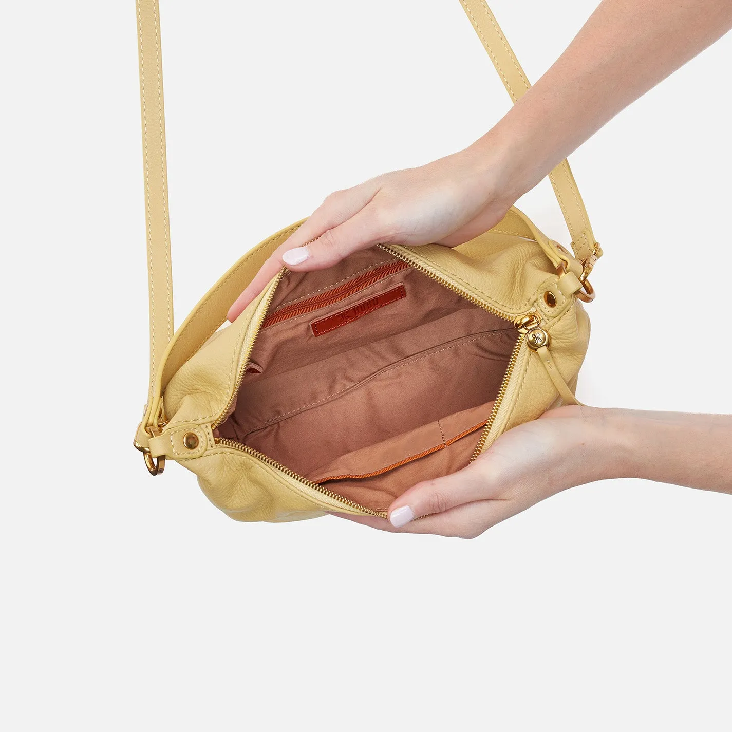Laguna Crossbody in Pebbled Leather - Flax