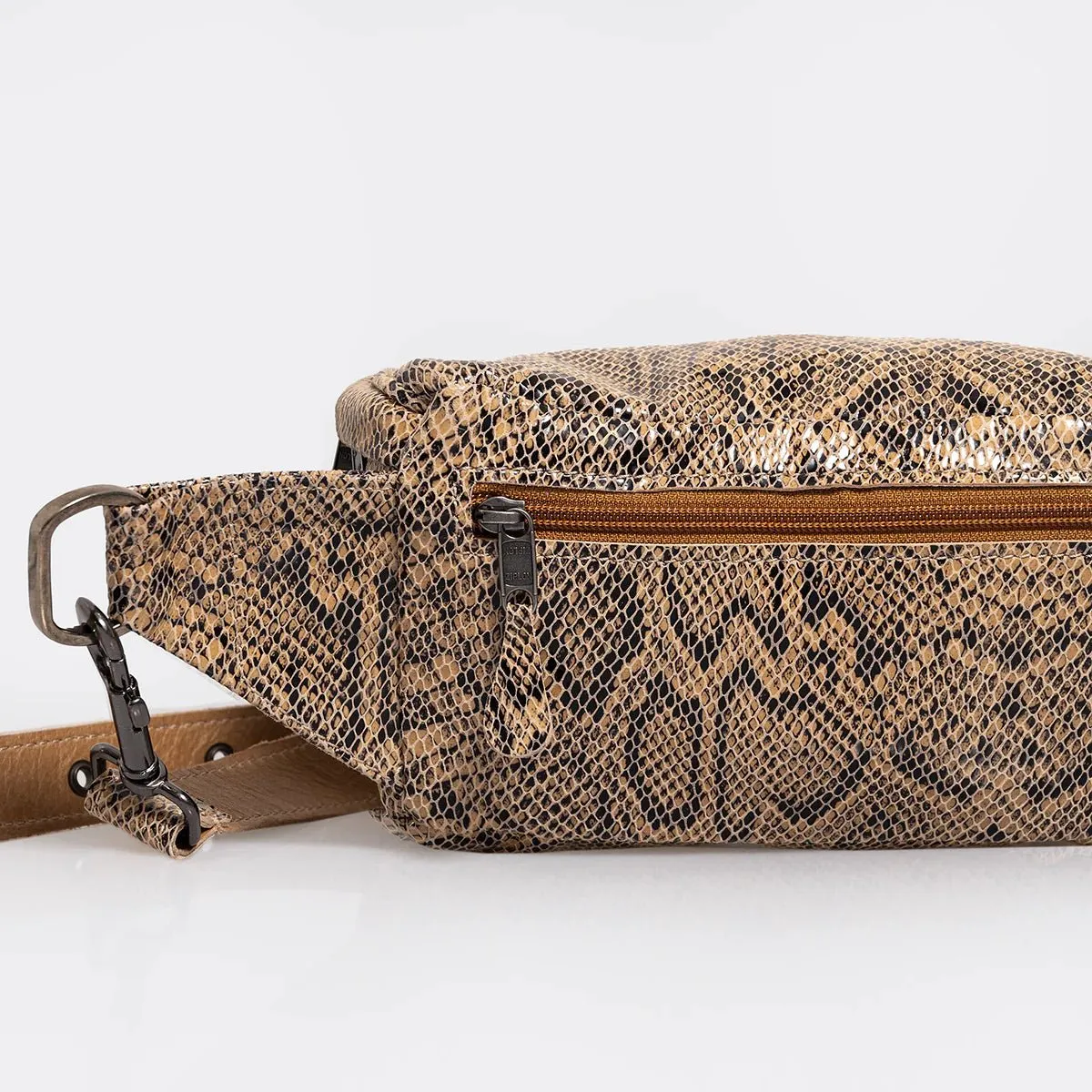 Thandana Leather Ari Bum Bag - Fanny Pack