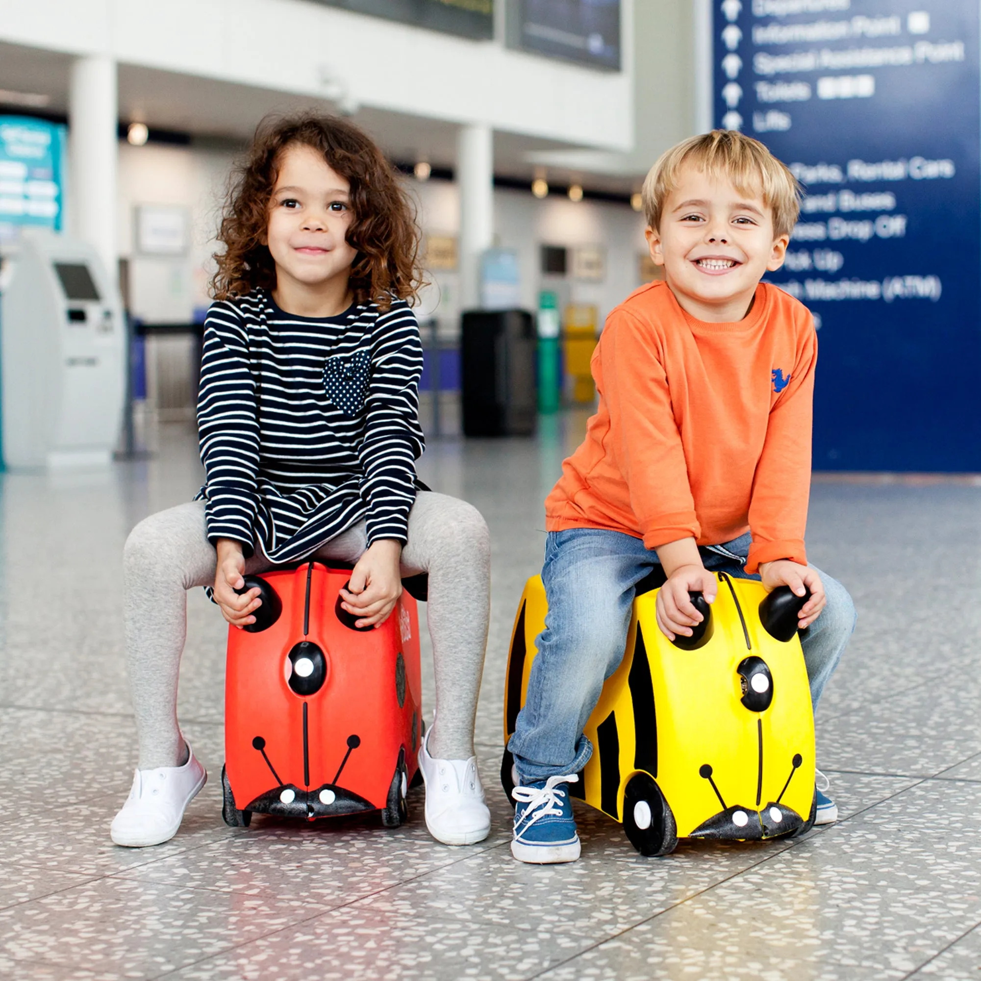 Trunki Ride On Suitcase - Tipu Tiger (81555) (Open Box)